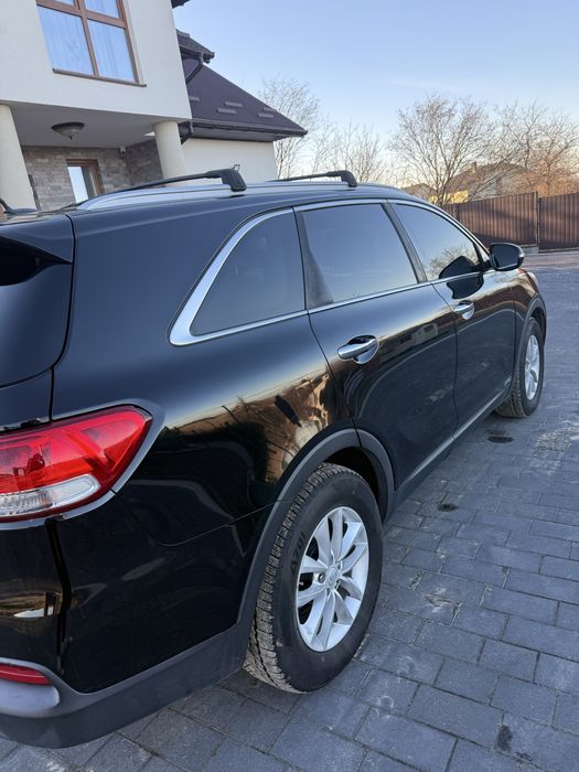 Авто Kia sorento