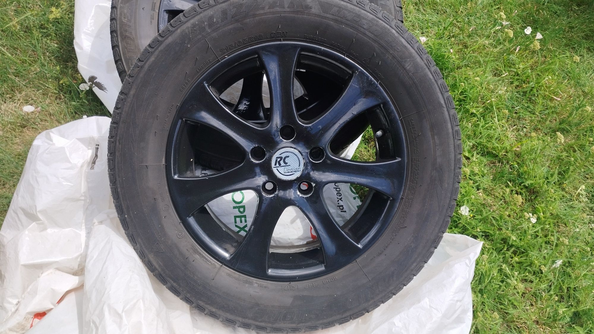 Alufelgi 16 Honda CR-V  z oponami zimowymi  215/65/16