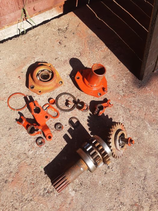 Проміжутка МтЗ 80.82.892 Корпус Промежутка Корпус Проставка мТз 80 82