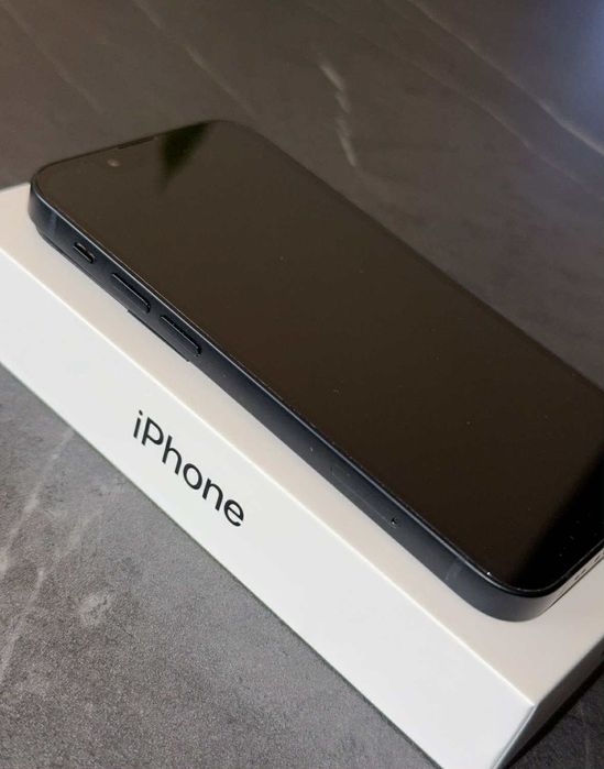 Ładny iPhone 13 Mini - Kondycja baterii 100%