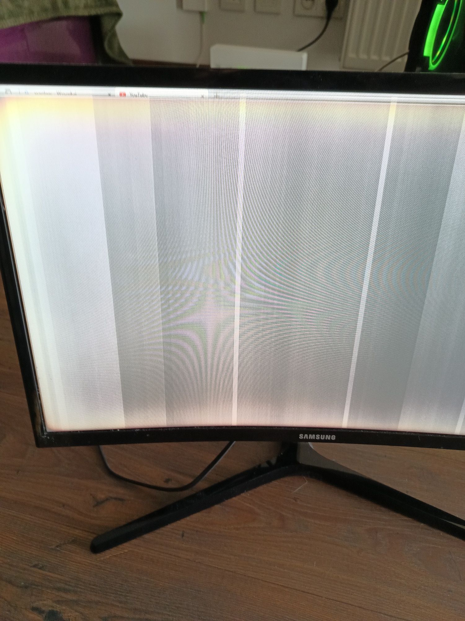 Monitor Samsung LC24RG50FQUXEN 23,5" 144Hz zakrzywiony