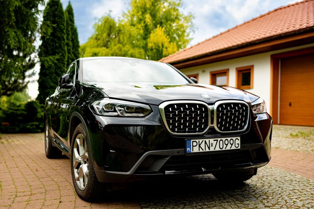 BMW X4 Piękne czarne, jak nowe BMW X4