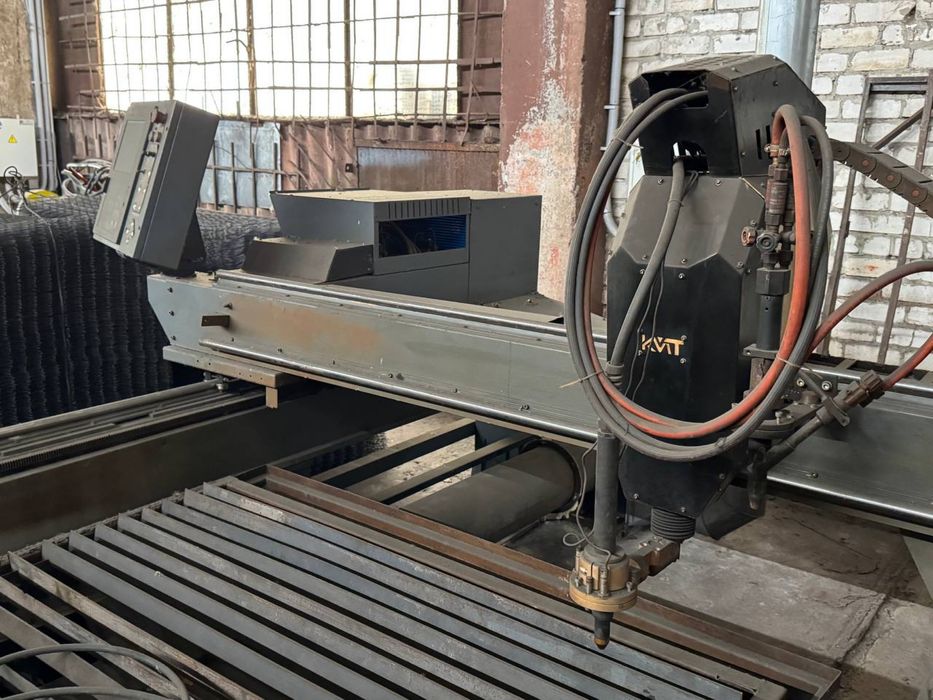 Верстат плазмового різання з ЧПУ 1550*6050