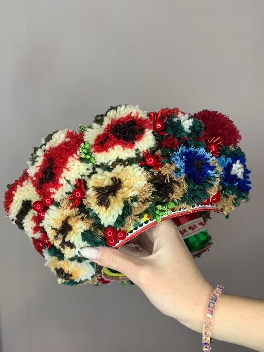 Віночок з натуральної пряжі авторської роботи