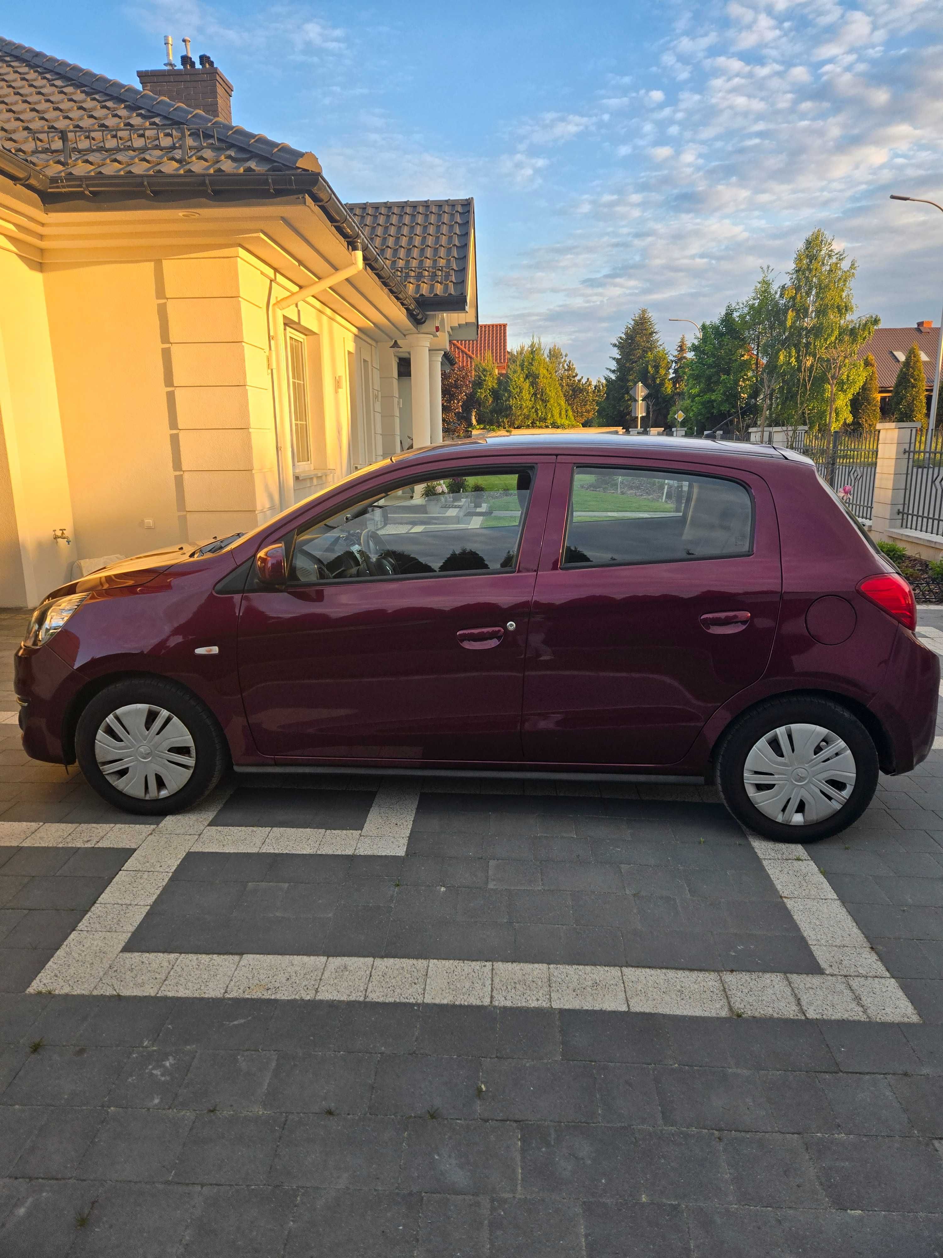 Mitsubishi Space Star 2016, mały przebieg!