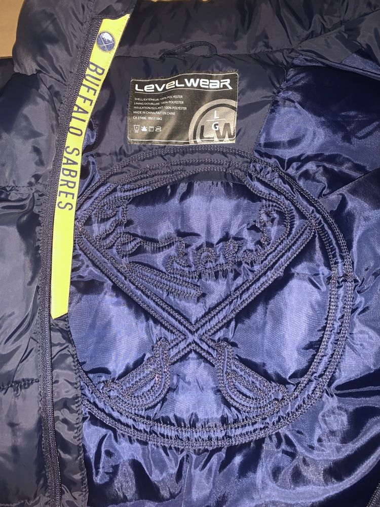 Level Wear XL жилетка Buffalo Sabres сабли Буффало