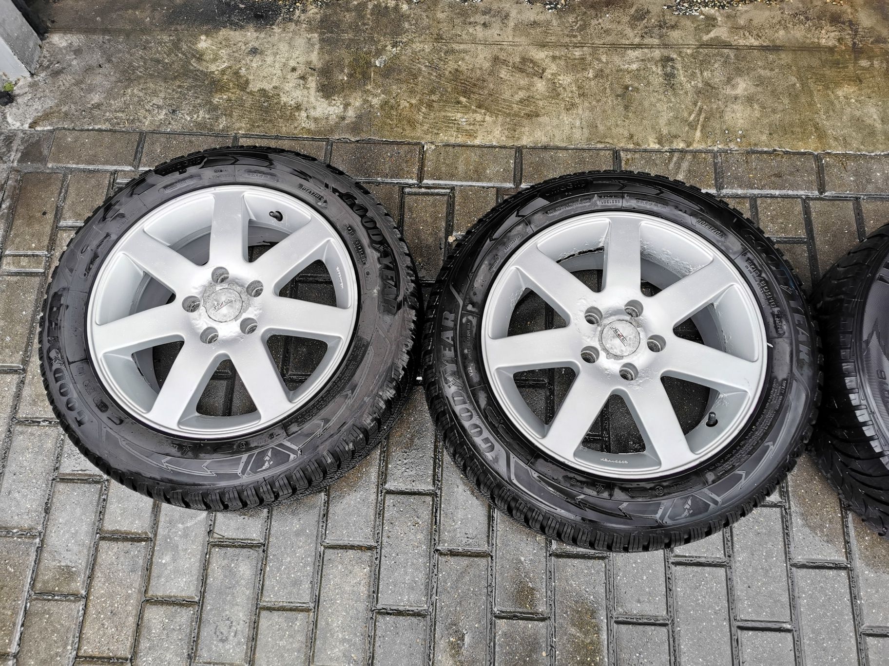 Koła Felgi Alufelgi 16" 7J Opony Zimowe AUDI A6 C6 5x112