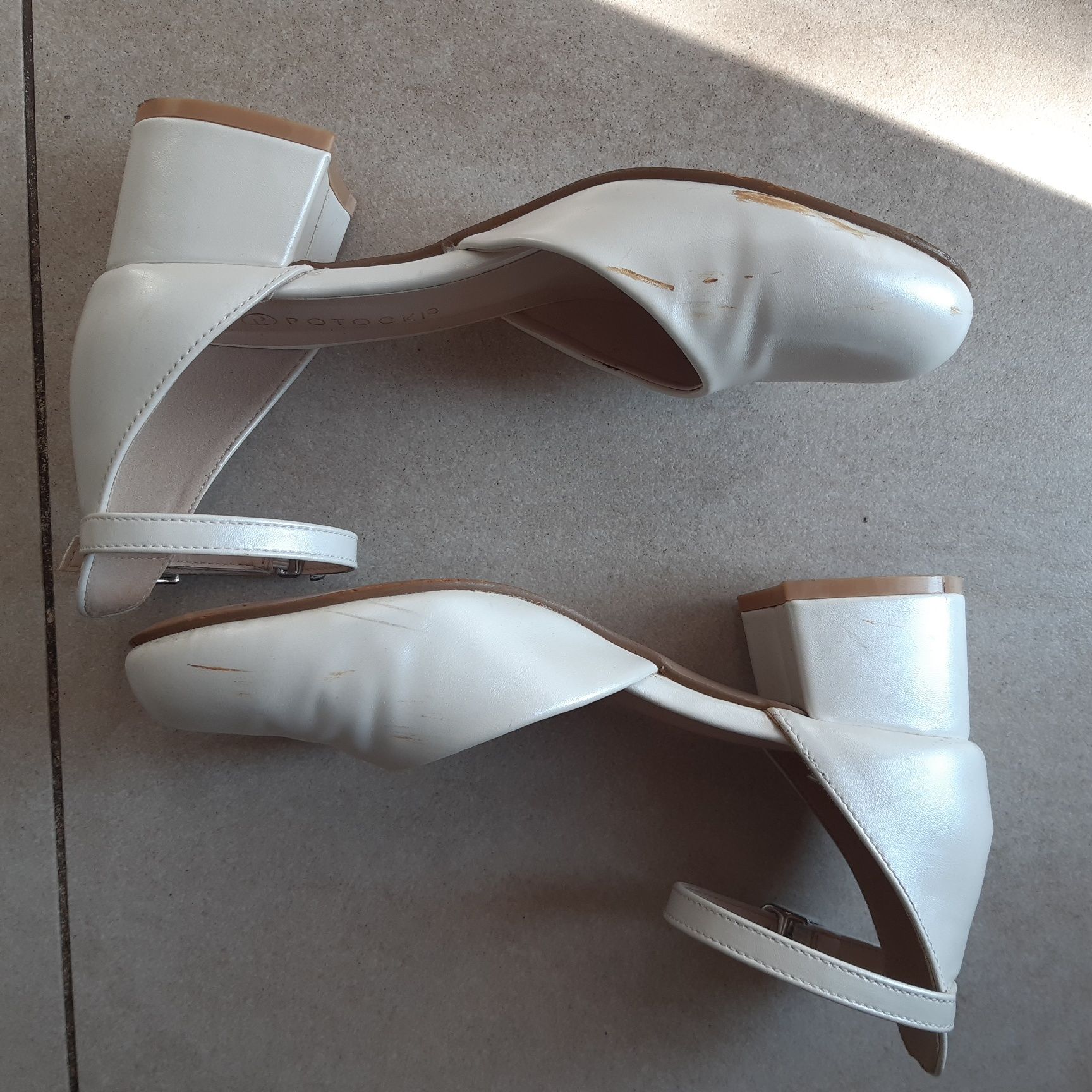 buty POTOCKI rozm. 35 kremowe