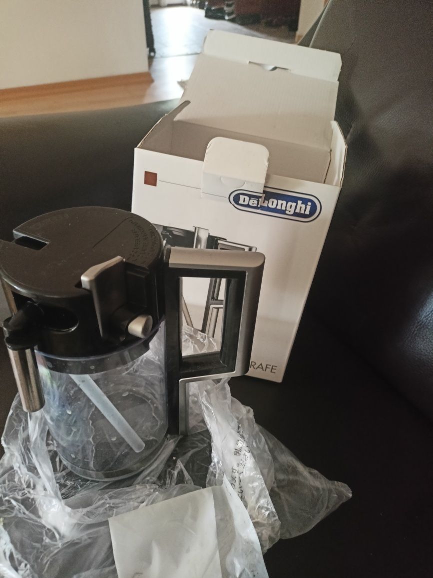 DeLonghi pojemnik na mleko DLSC007 okrągły