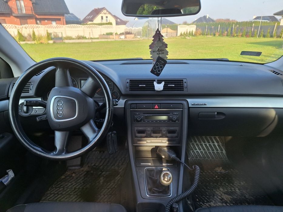 Audi A4 B7 1.6 MPI