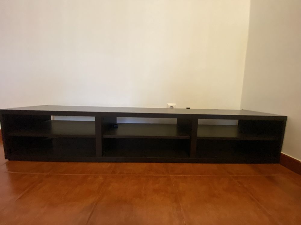 Movel tv Ikea Preto