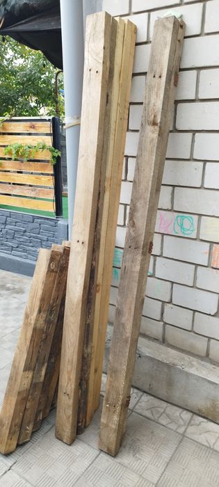 Продам брус 2м та 1м