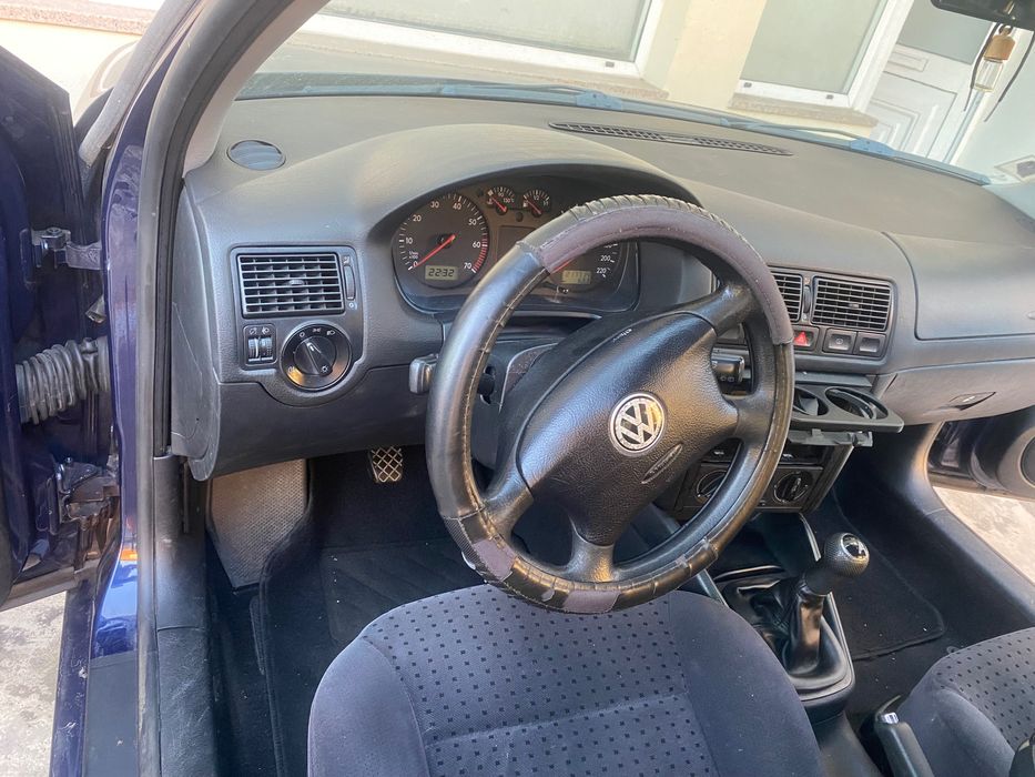 Golf top pra quem busca um carro para o dia a dia