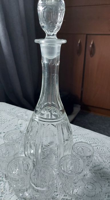 Графін кришталевий + 6 чарок