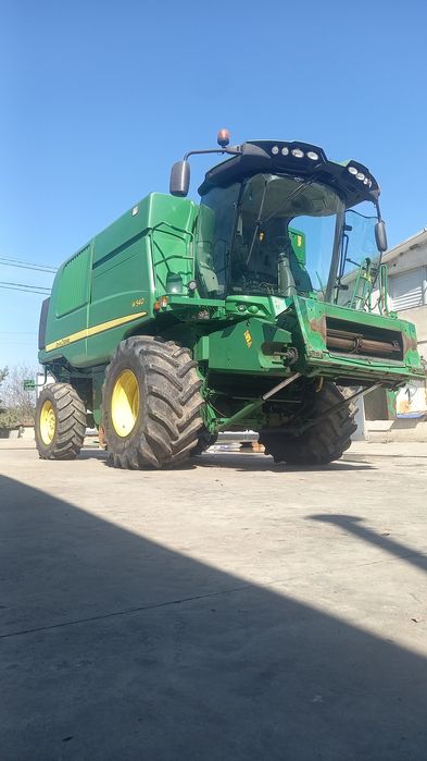Терміново продам Комбайн John Deere w540 2012року джондір
