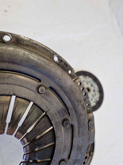 Oryginalny Zestaw Sprzęgła Sprzęgło VALEO Skoda SUPERB II 1.8 TSI