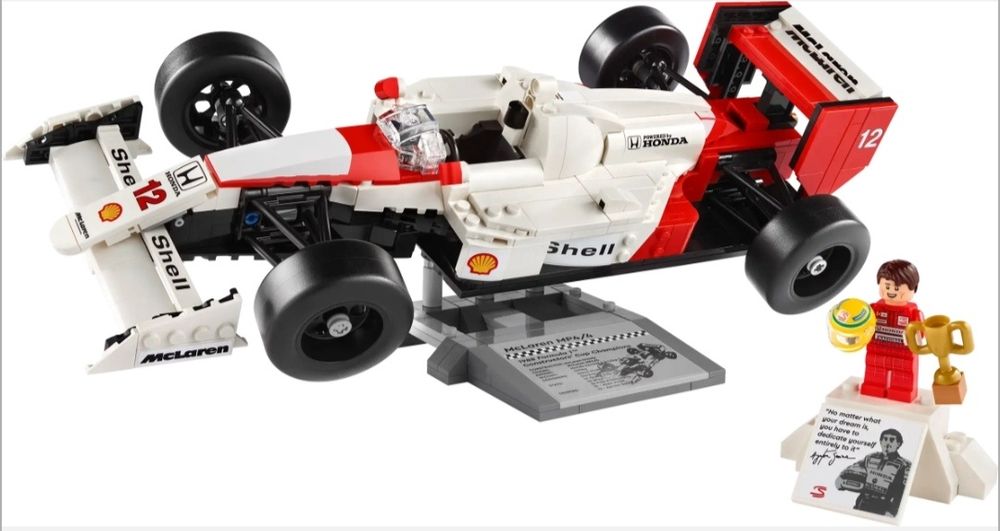 Lego McLaren MP4/4 e Ayrton Senna
