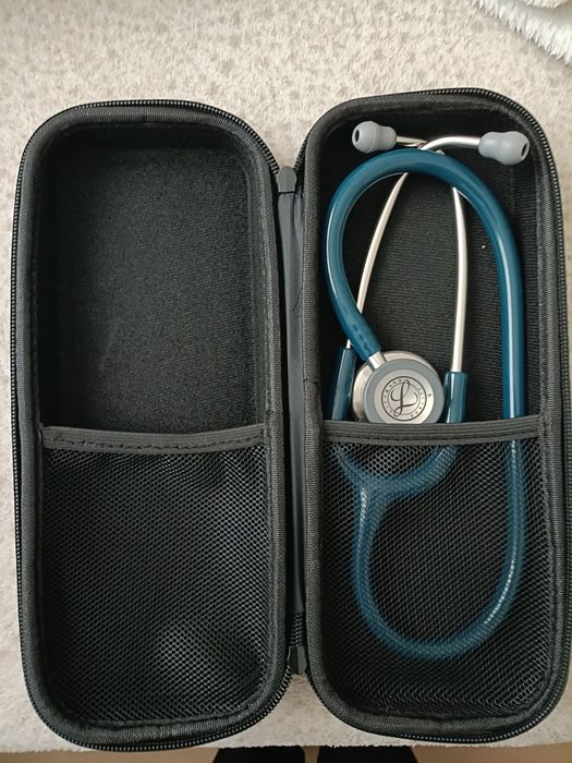 Estetoscópio Littmann III + estojo