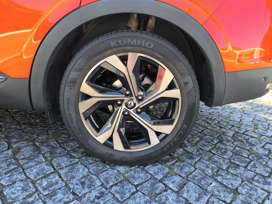 Renault Arkana RS line