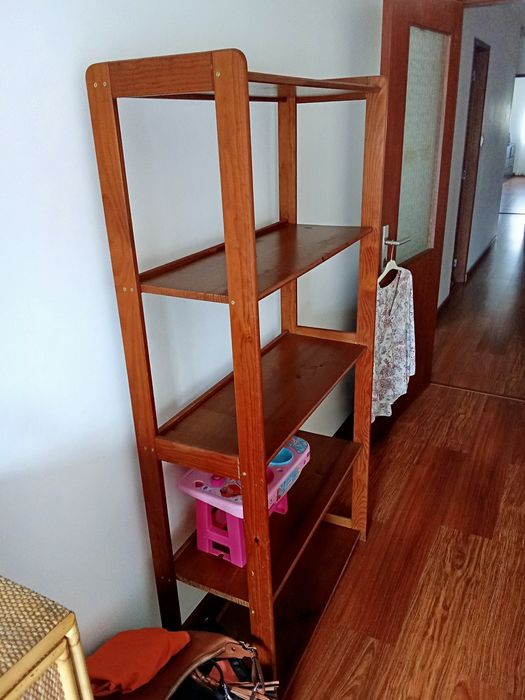 Estante escritório em Pinho