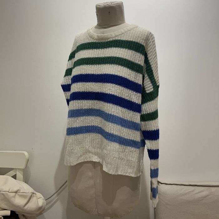 Sweter w paski oversizowy