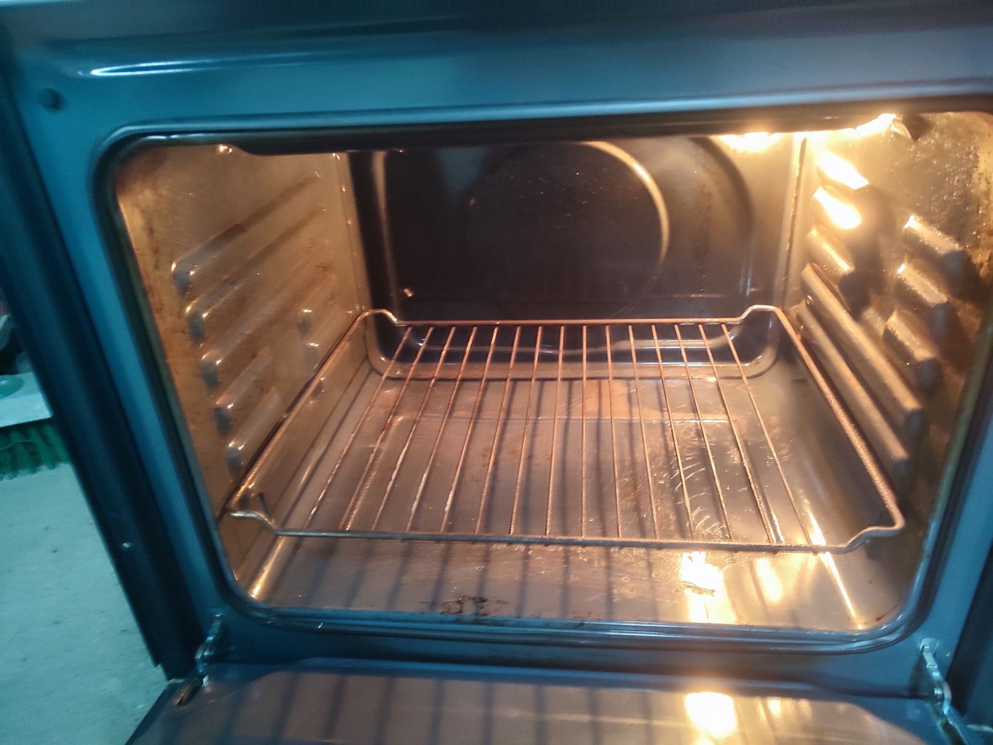 Forno elétrico Teka HI 435
