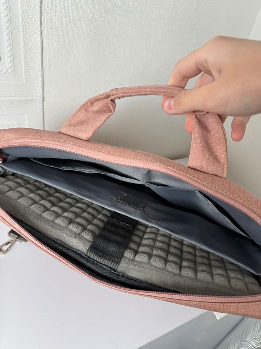 сумка для ноутбука та документів як нова