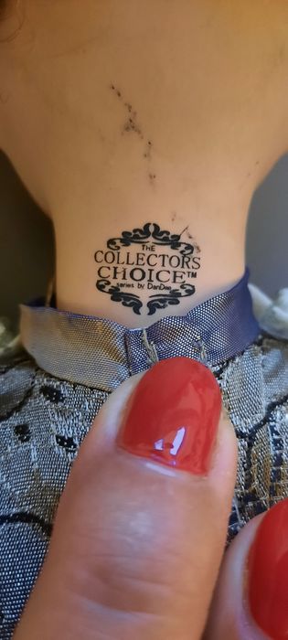 Lalka porcelanowa The Collectors Choice DanDee 40 cm