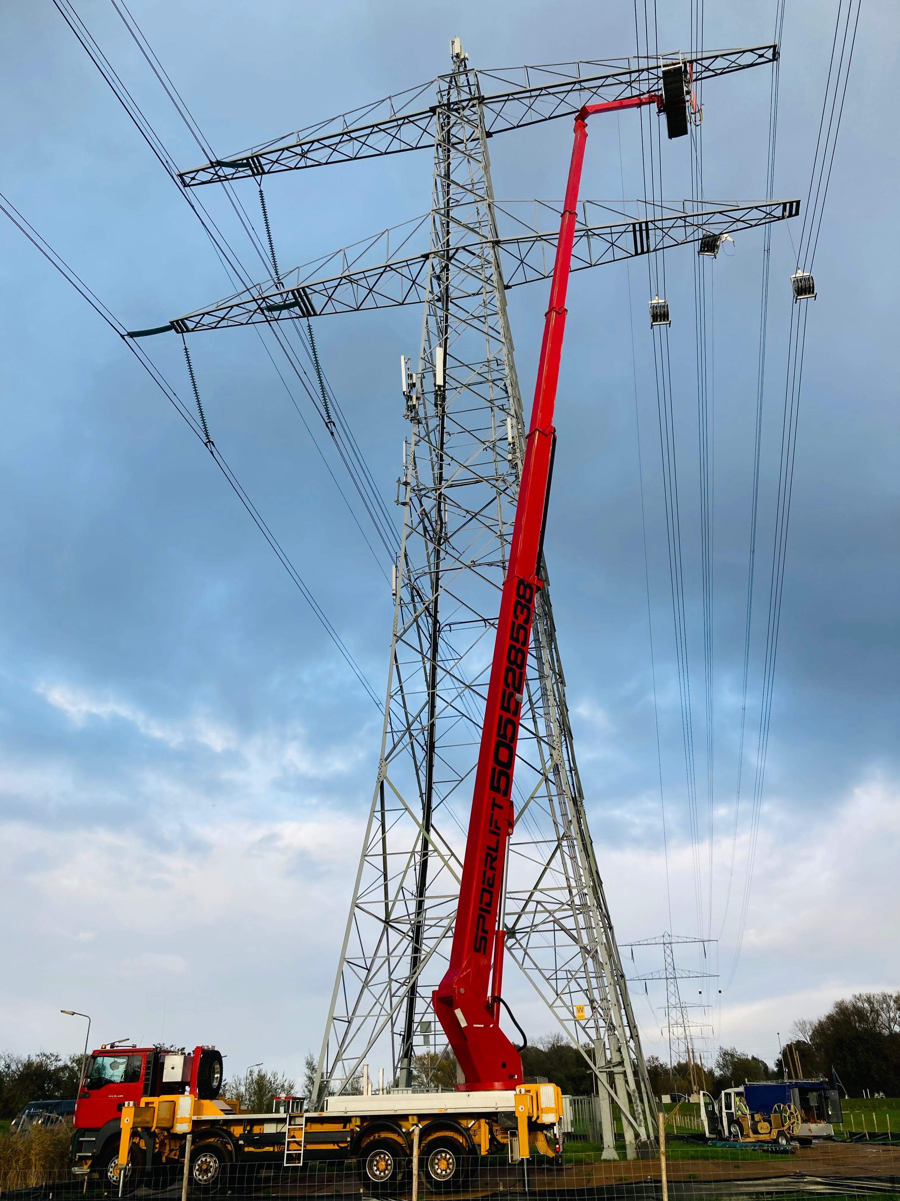 Podnośnik koszowy, zwyżka 45m (4x4) 53m (6x4) 70m (8x6) - Bydgoszcz