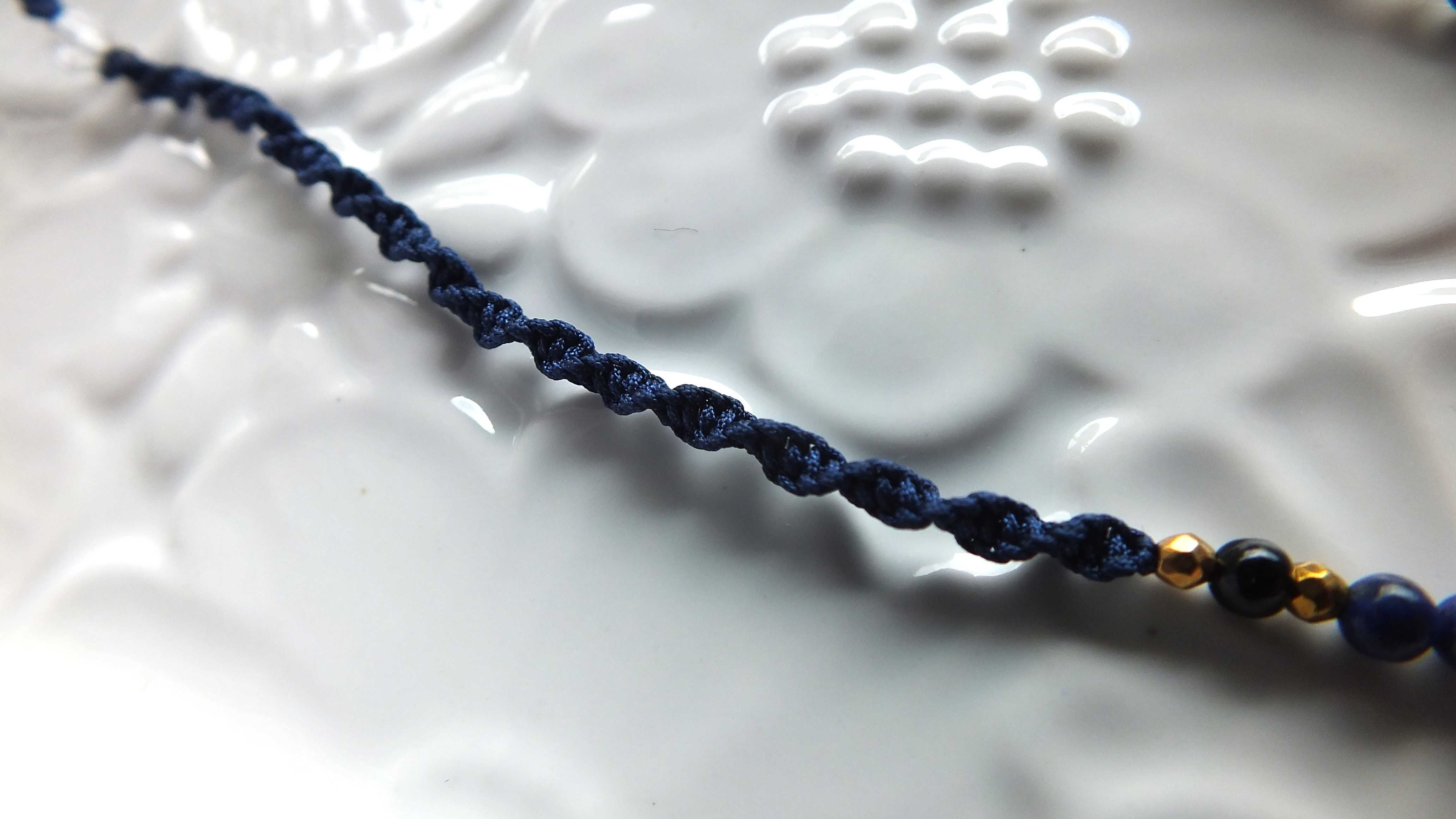 Naszyjnik Lunula Lapis Lazuli - Mądrość i Klarowność Umysłu