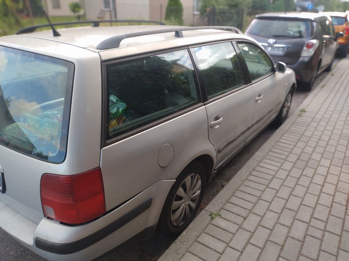 Passat B5 1.9 TDI 1998r. Super auto do pracy.