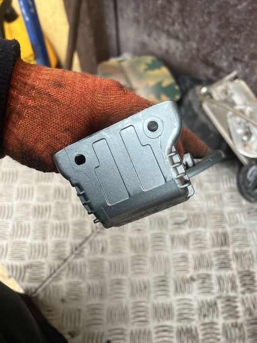 Лючек бензобака хюндай туксон hyundai tucson год 08