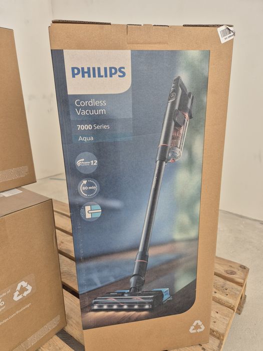 Миючий бездротовий пилосос PHILIPS Aqua Plus XC7055/01