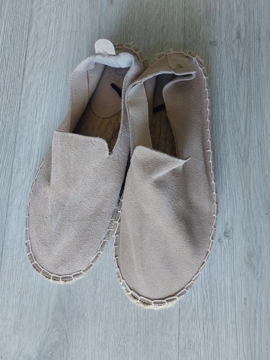 Skórzane espadryle Reserved