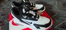 Нові кросівки Nike Air Max Bolt  (GS) Розмір 38
