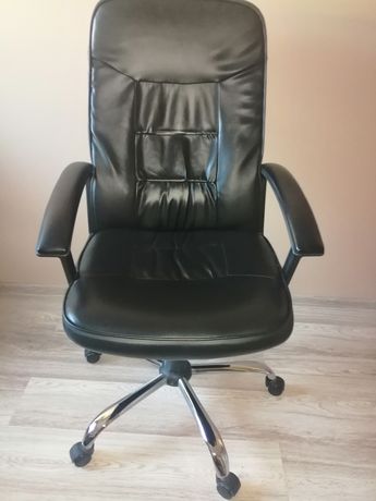 Fotel krzesło biurowe obrotowe Jysk