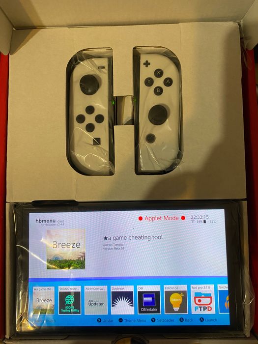 Nowa konsola Nintendo Switch OLED – przerobiona  + karta 256 GB + etui