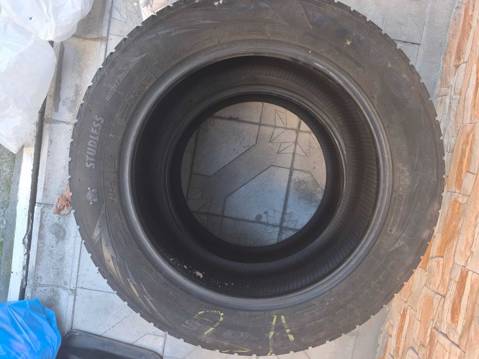 Зима Toyo Observe GSi-6 LS 215/60 R17 пара +uniroyal winterexpert  m+s