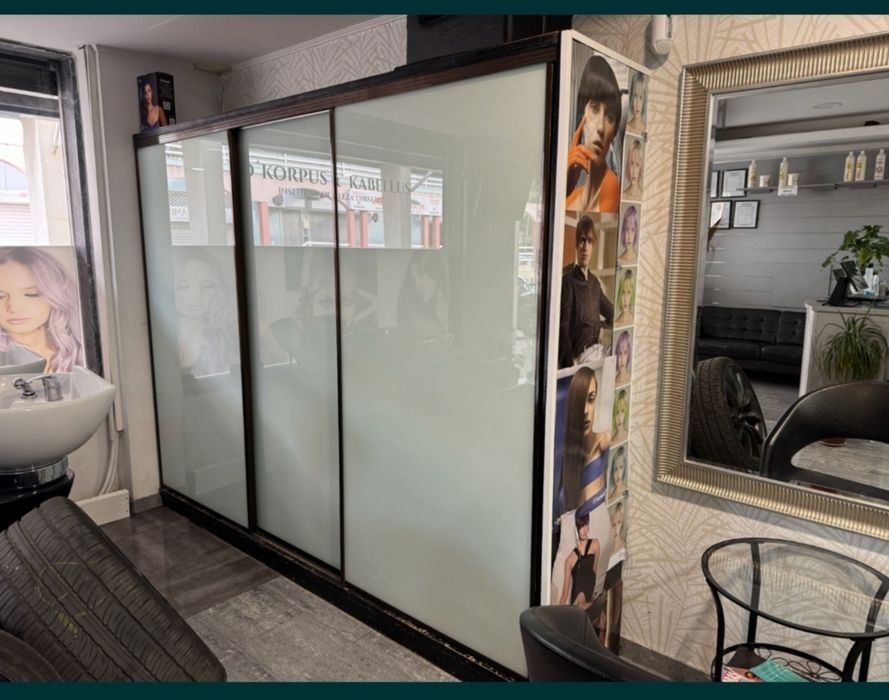 Móveis de cabeleireiro completo