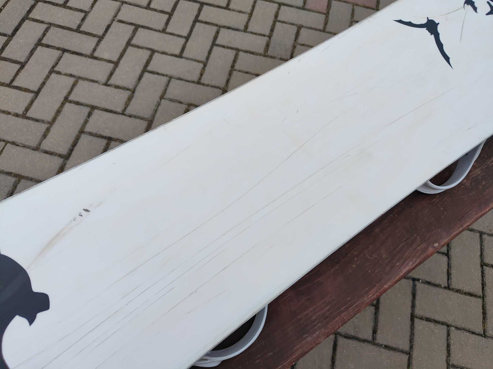 Deska snowboardowa 157 Burton Ross Powers Snowboard 157 + wiązania