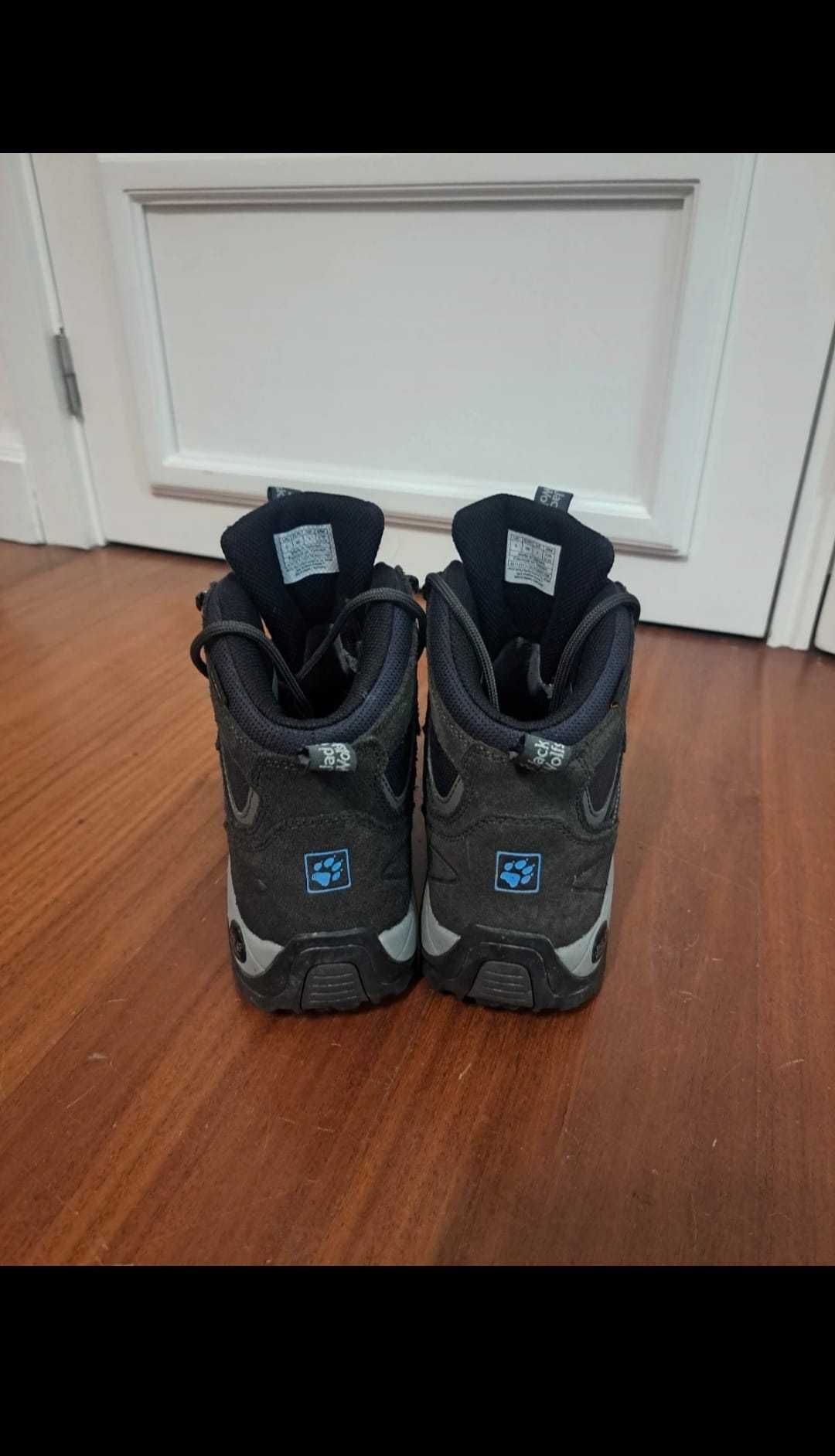 Botas para a neve