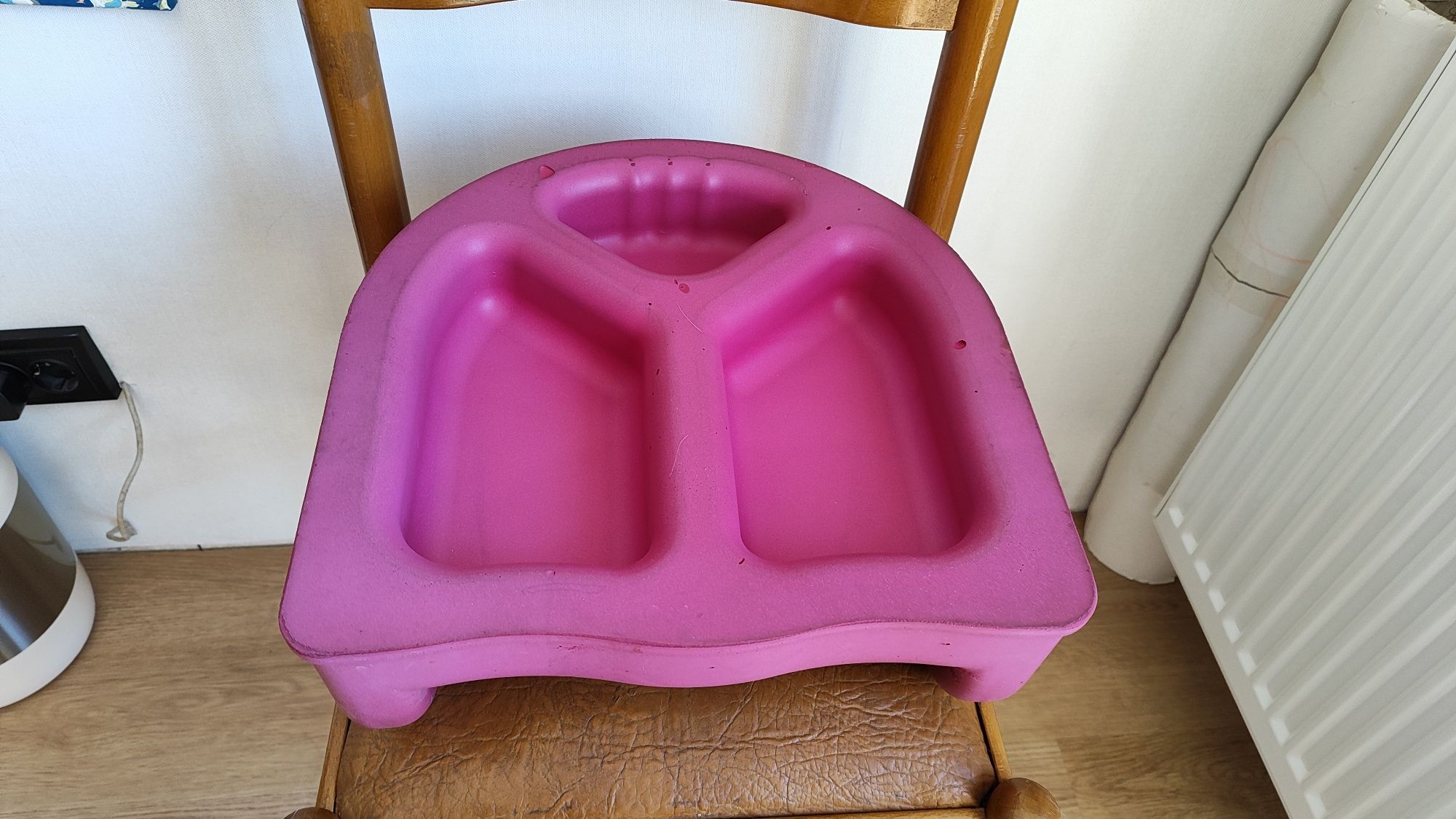 Детский бустер на стул / подушка подставка  переносное сидение 2-8 лет