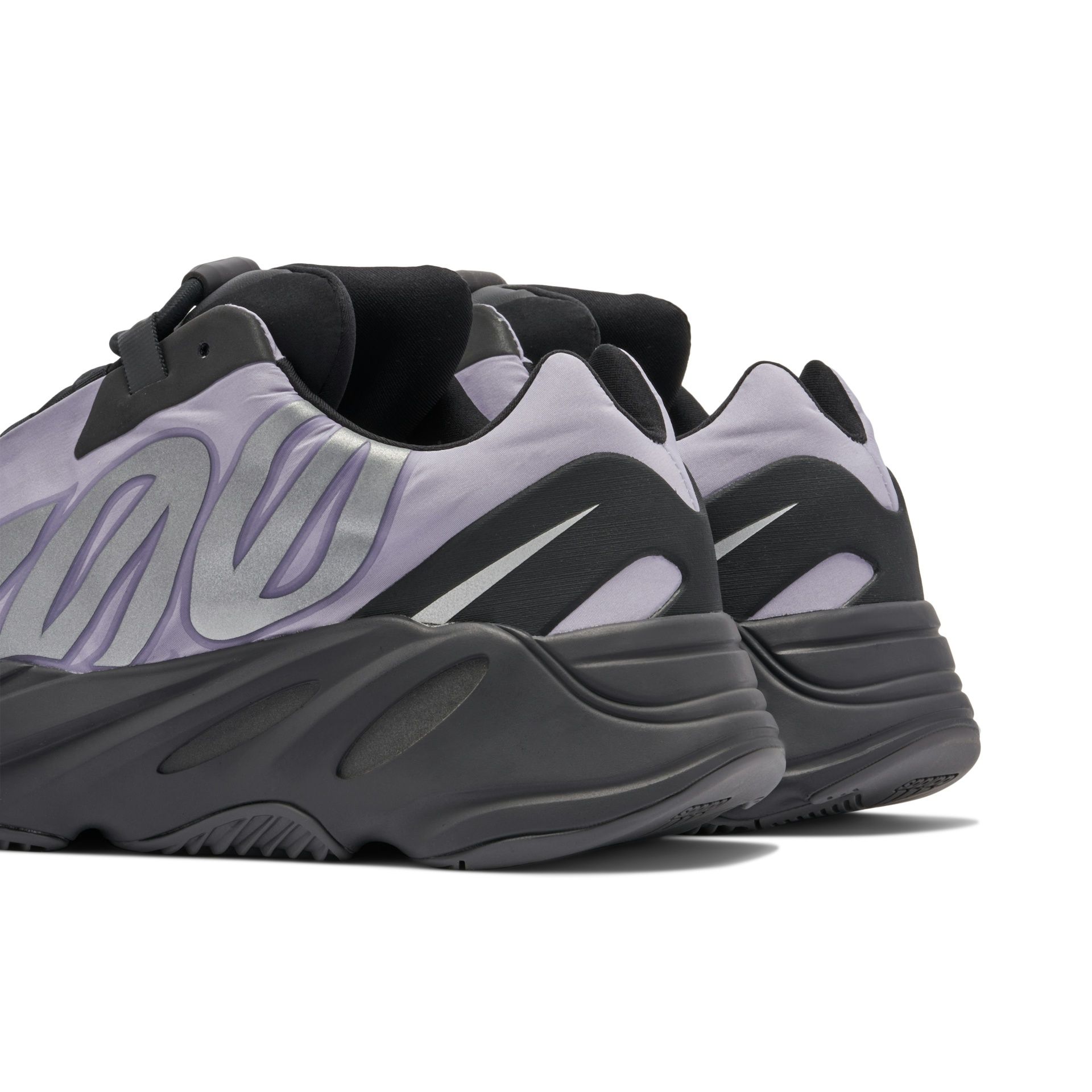 Adidas Yeezy YZY 700 MNVN Geode roz 42