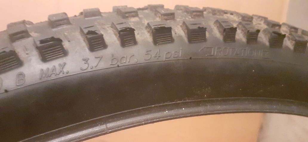 Opony 29/2,5 Schwalbe Nobby Nic jak nowe