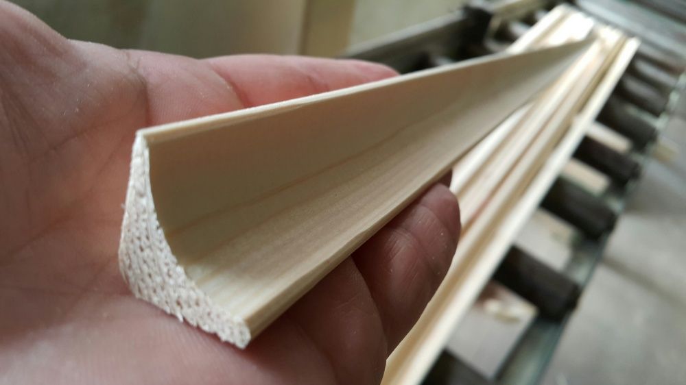 Ćwierćwałek drewniany 20x20 mm listwa wykończeniowa