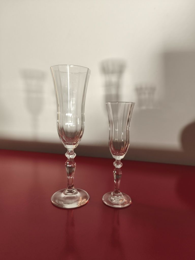 Conjunto de Copos de pé  - 12 flutes e 12 cálices em cristal