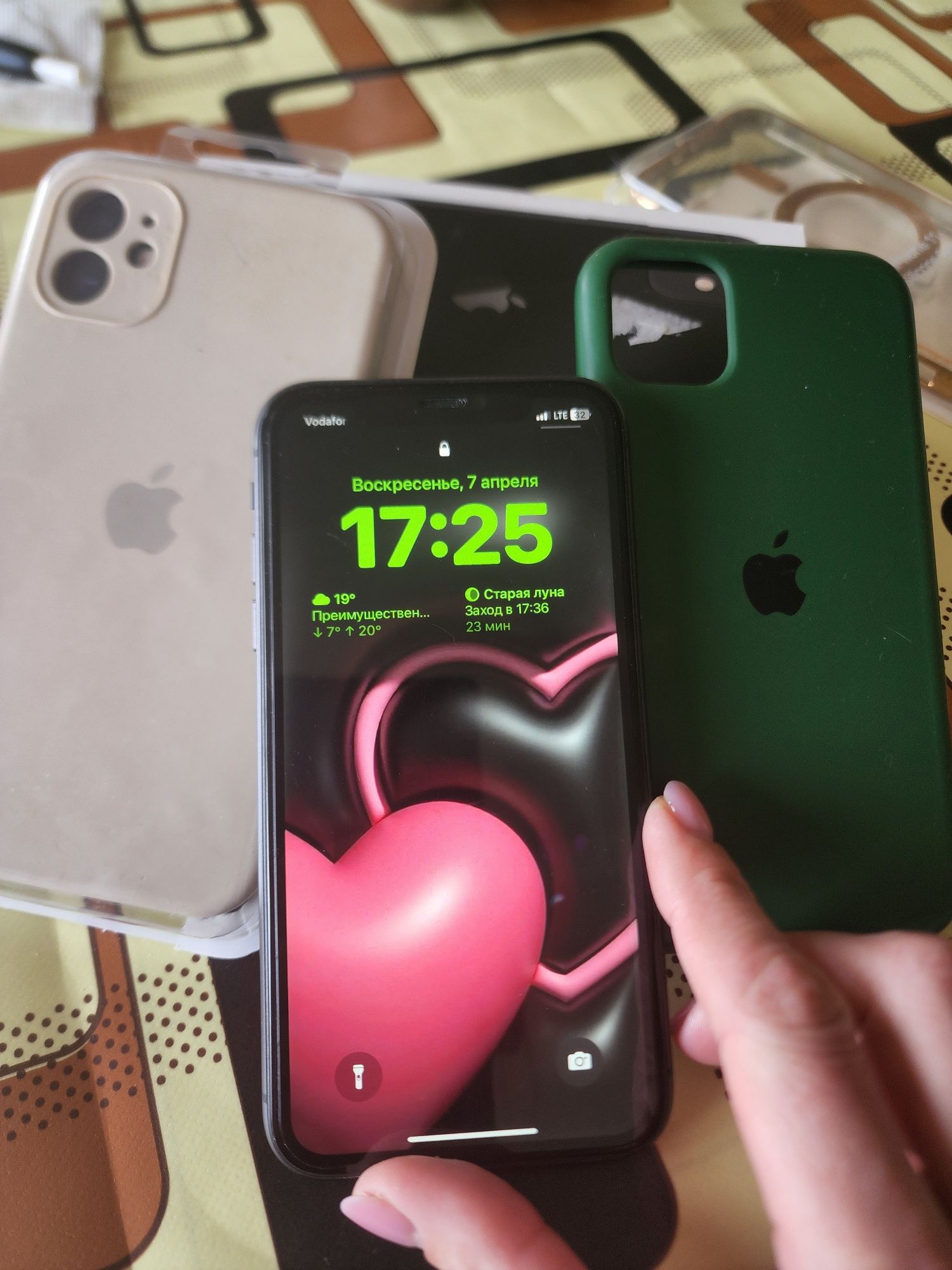 Apple Iphone 11 256gd newerlok