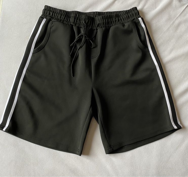 Шорти b couture London