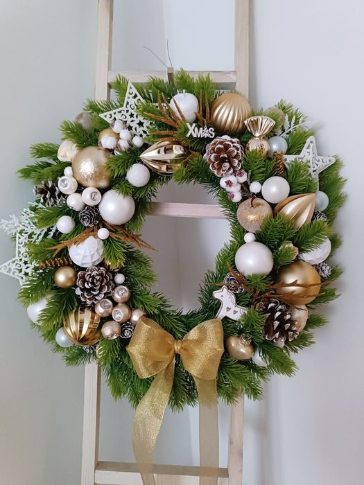 Wianek bożonarodzeniowy 50 cm na drzwi złoto biały Podświetlany