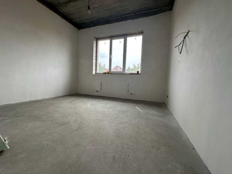 Предлагается к продаже дом под чистовую отделку в Совиньон-2.